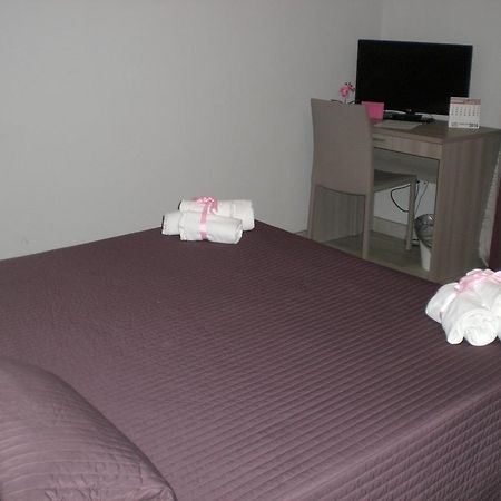Suiteroom&Apartment Flat Fiumicino Bagian luar foto
