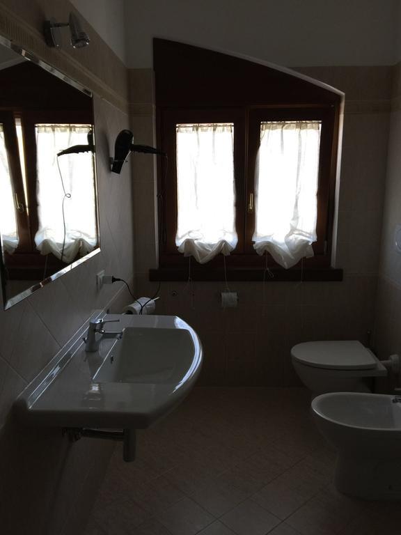 Suiteroom&Apartment Flat Fiumicino Bagian luar foto