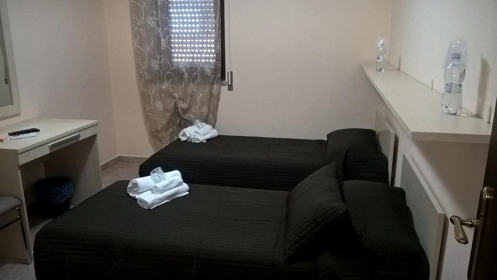 Suiteroom&Apartment Flat Fiumicino Bagian luar foto